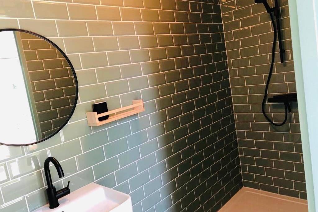 De Slaaploods Villa Kerkrade Bagian luar foto